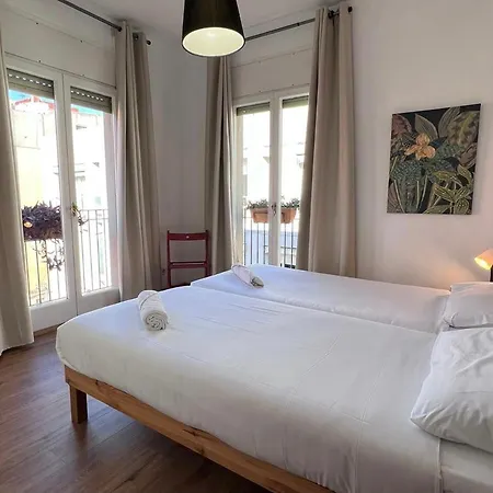 Ramblas! Dreaming Pent With Terrace 6pax * Barcelone
